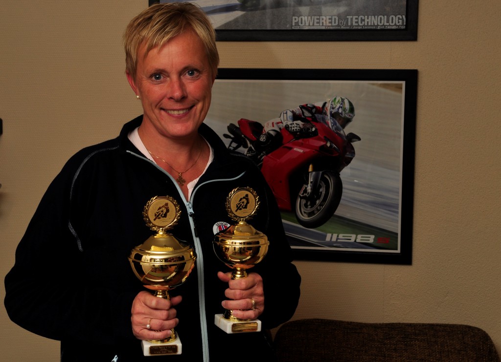 Årets beste plasseringer har gitt fine premier i damecupen i Racing4fun. 3.plass fra Rudskogen i juli og 2.plass fra Anderstorp i september. 