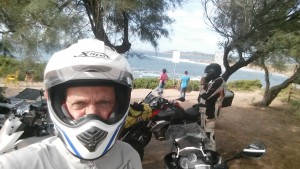 Også motorsykkeljournalister tar selfie