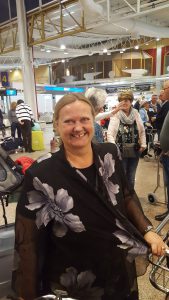 Denne dama i dasskøen på Norwegian la opp en flott rute til oss